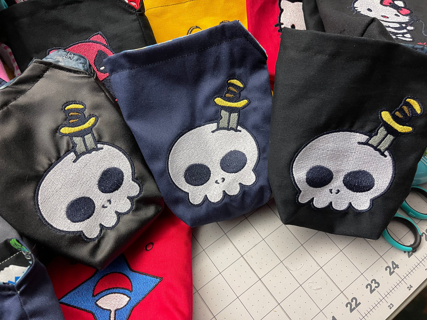 Kawaii Skull Art Embroidered Bag - Small